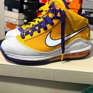 2020 LeBron 7 QS 'Media Day'